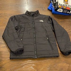 North Face puffer jacket size M medium boys
